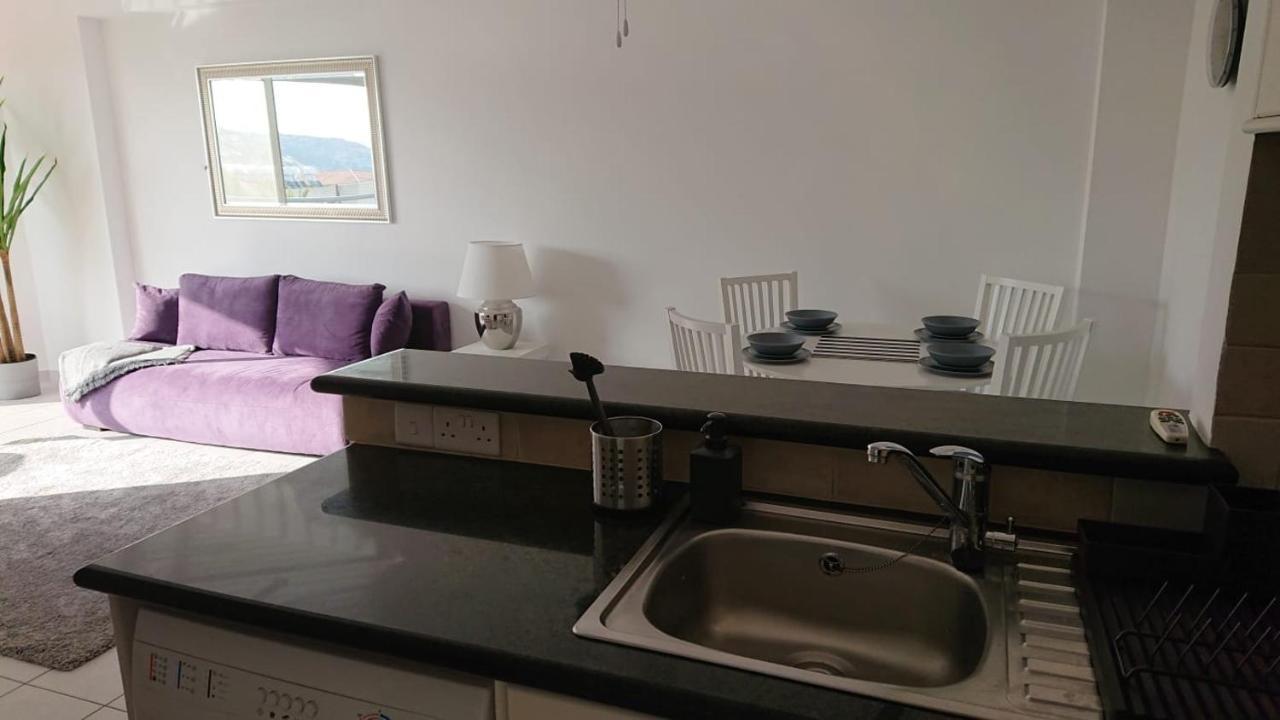 Sea View Apartment Peyia, Paphos Bagian luar foto