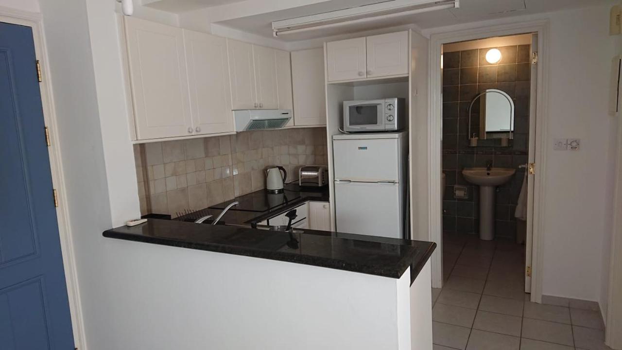 Sea View Apartment Peyia, Paphos Bagian luar foto